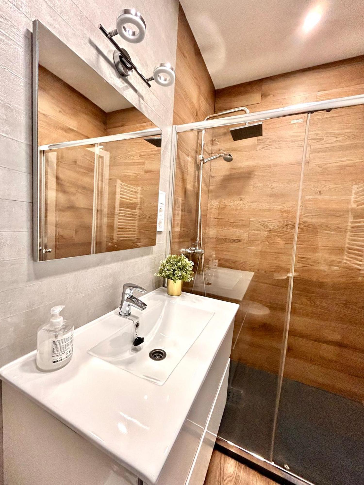 شقة Loft Desing Retiro مدريد المظهر الخارجي الصورة